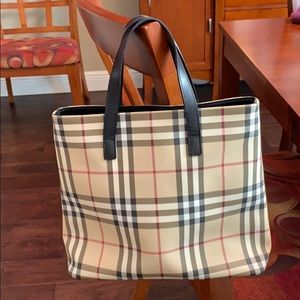 BURBERRY Nova Check Tote